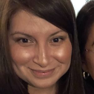 Meet your Posher, Mayra